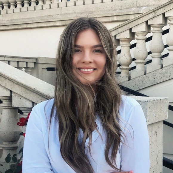 Meet your Posher, Mariya - Picture 1 of 1